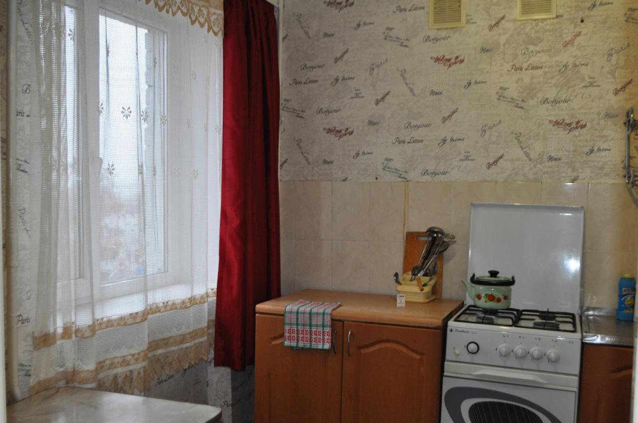 Apartment Near The Bus Station In Krzemieńczuk Zewnętrze zdjęcie